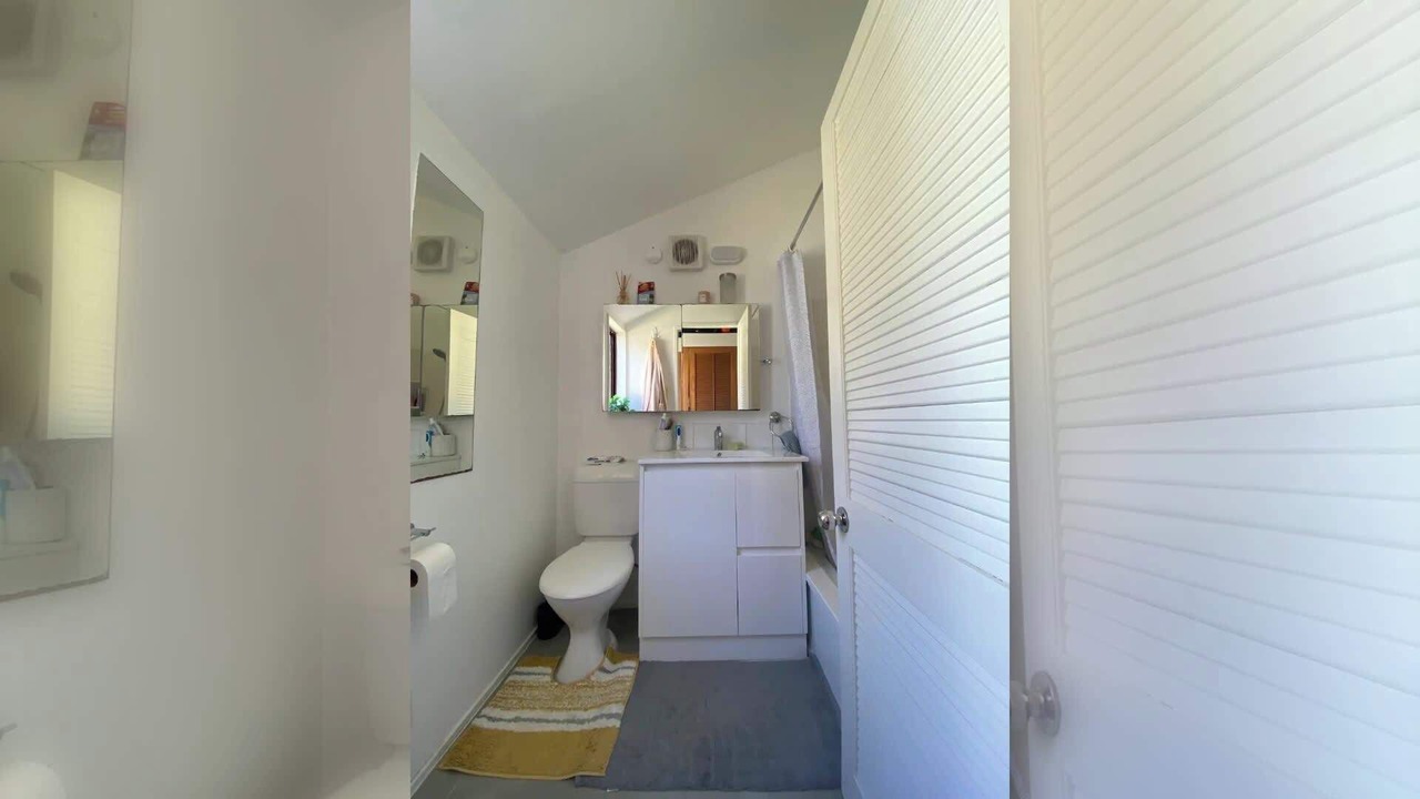 Photo of Bathroom in Takapuna