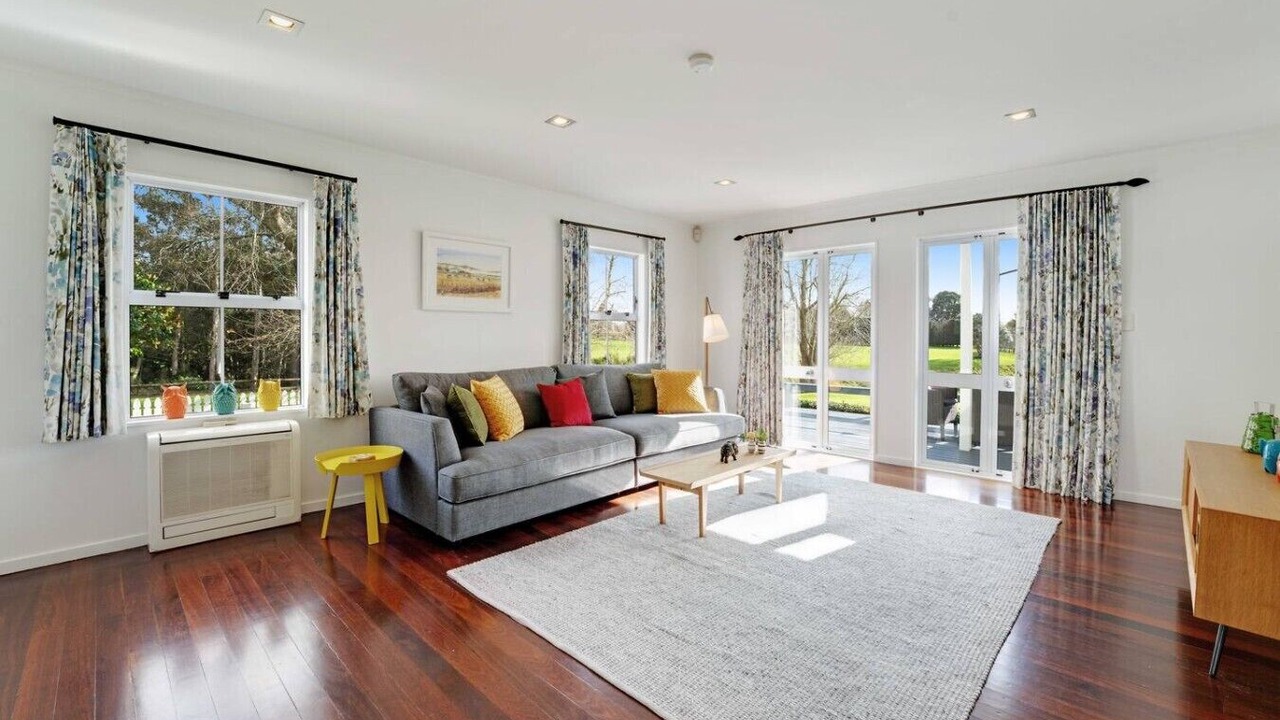 Photo of Livingroom in Karaka