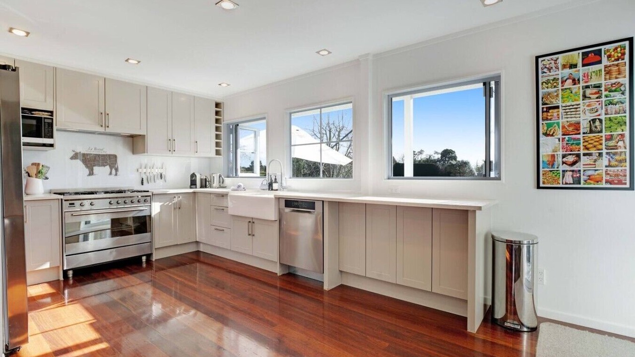 Photo of Kitchen in Karaka
