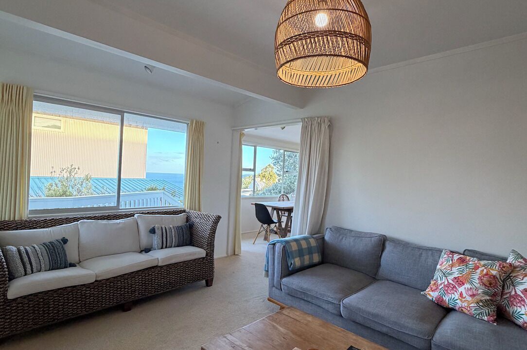 Photo of Livingroom in Leigh