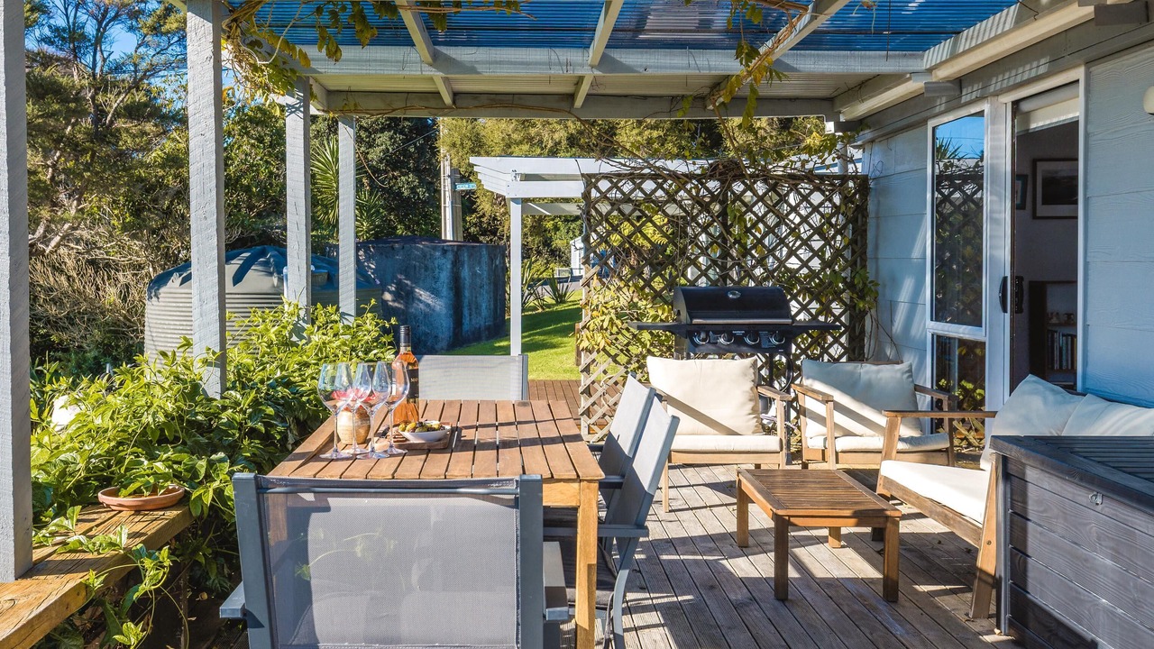 Photo of Livingroom in Onetangi