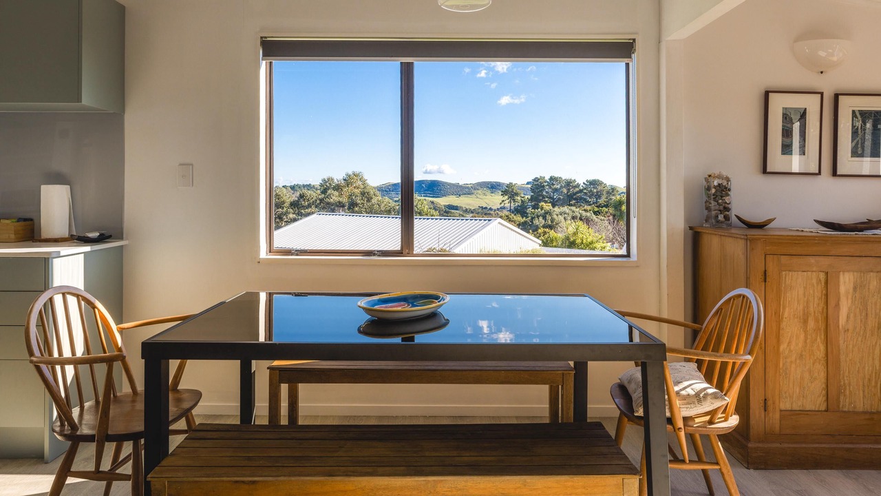 Photo of Livingroom in Onetangi