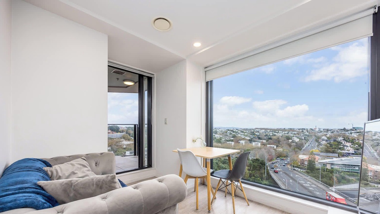 Photo of Livingroom in Auckland Central Business District