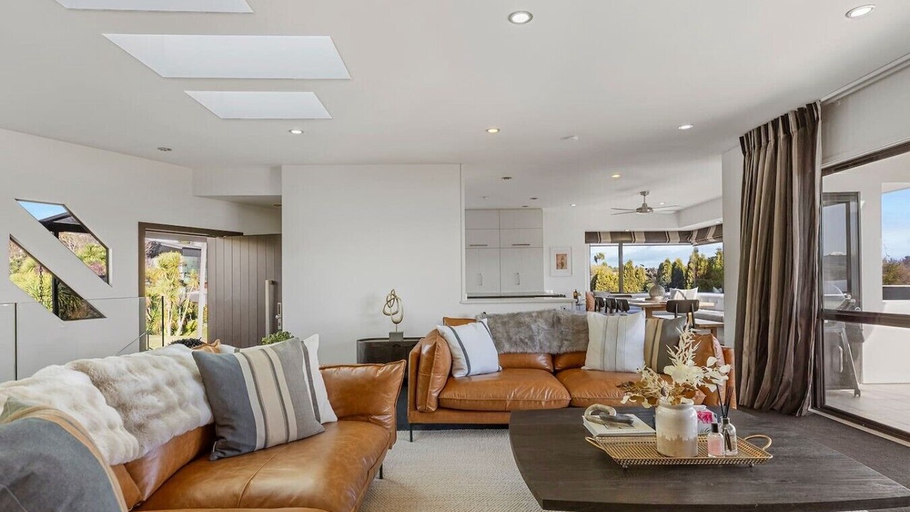 Photo of Livingroom in Waipahihi