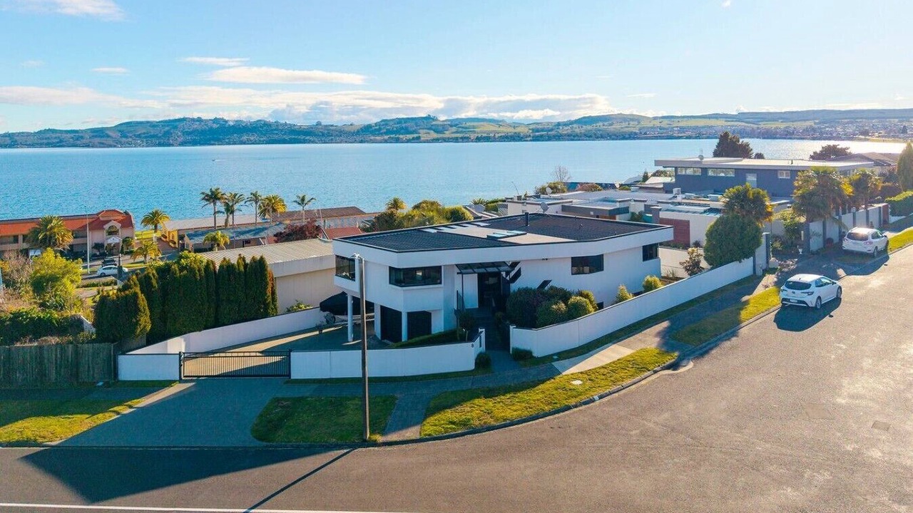 Photo of Outdoor in Waipahihi