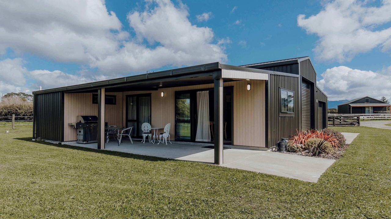 Photo of Outdoor in Kaimiro