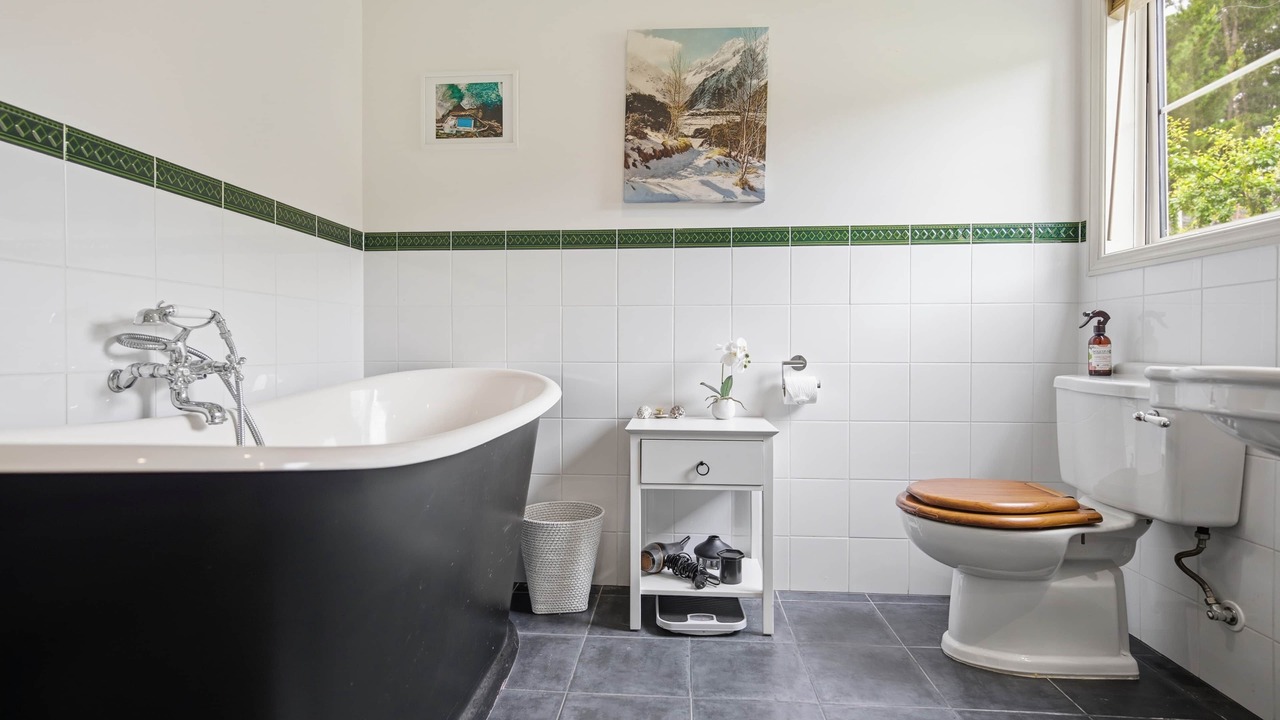 Photo of Bathroom in Arrow Junction