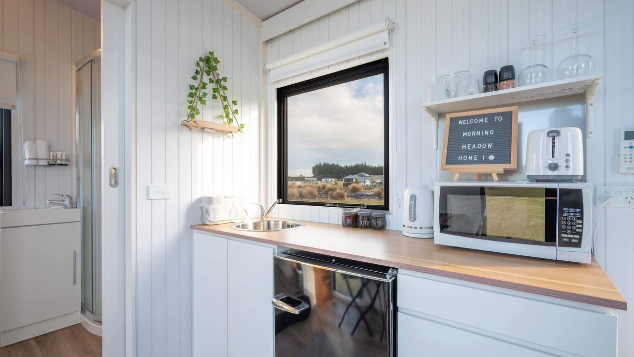 Photo of Kitchen in Waikuku Beach