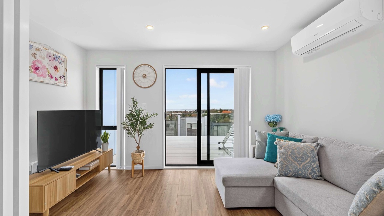 Photo of Livingroom in Browns Bay