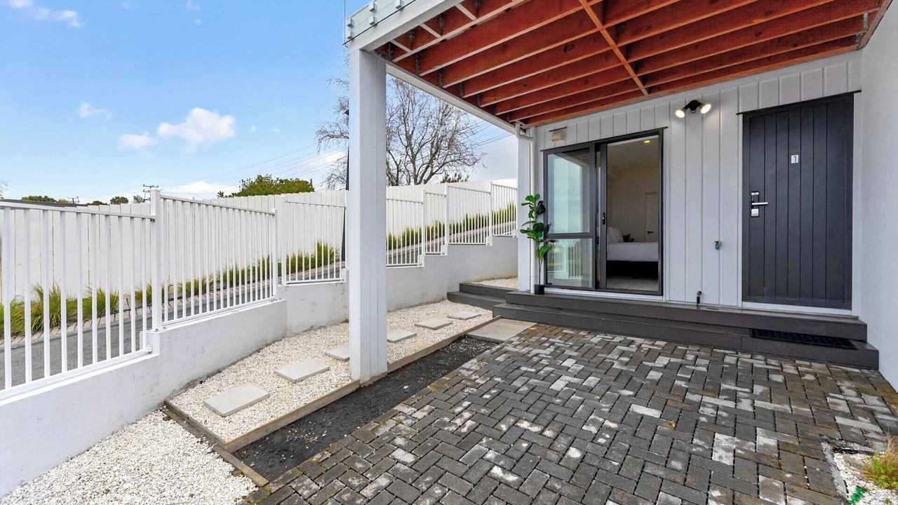 Photo of Patio Balcony in Browns Bay