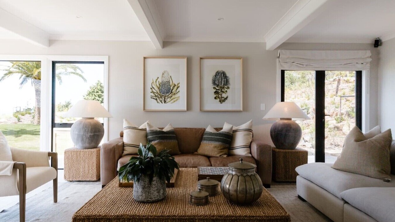 Photo of Livingroom in Tawharanui