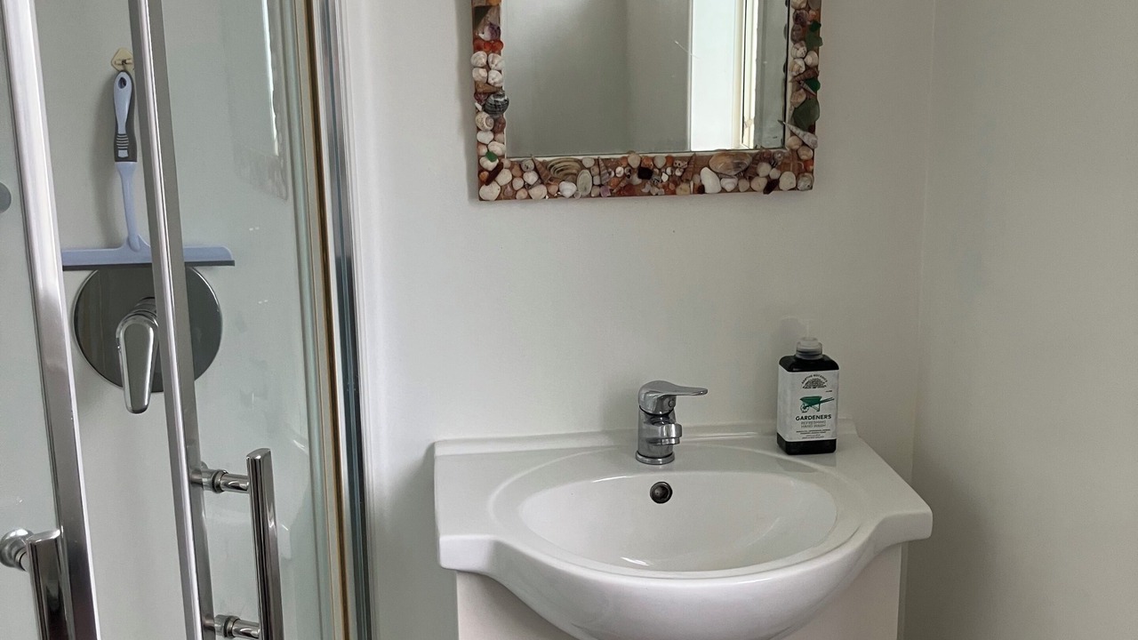 Photo of Bathroom in Waiwera