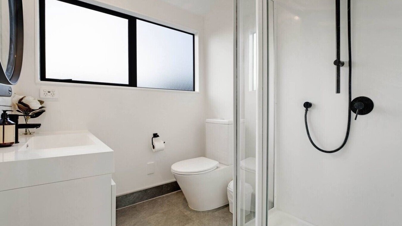 Photo of Bathroom in Papatoetoe