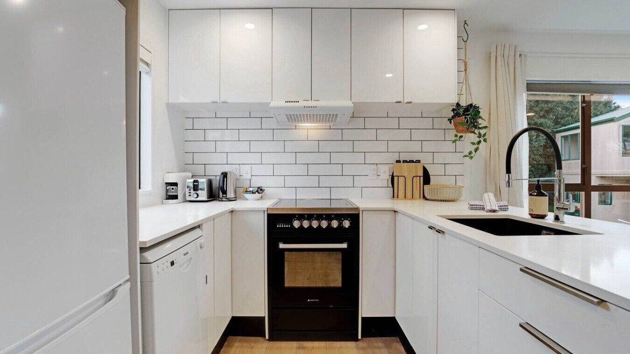 Photo of Kitchen in Papatoetoe
