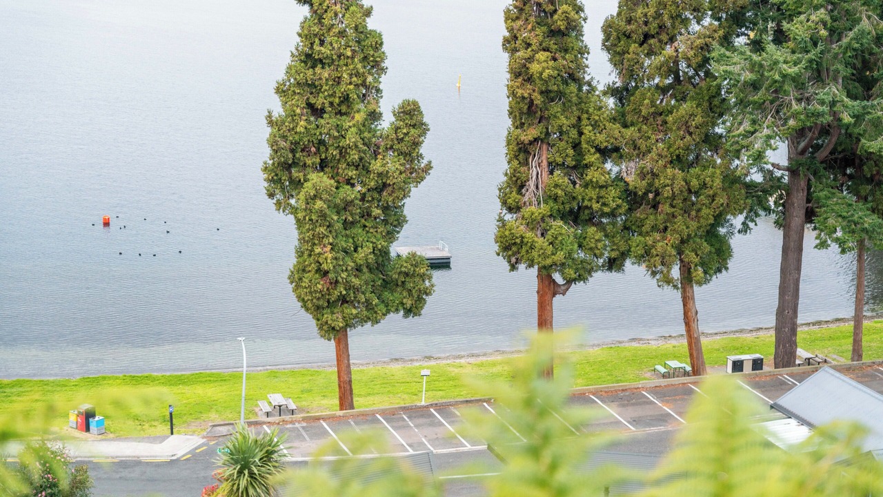 Photo of Others in Acacia Bay