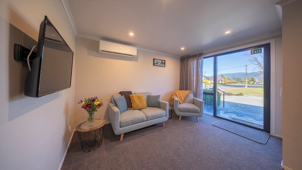 Photo of Livingroom in Te Anau