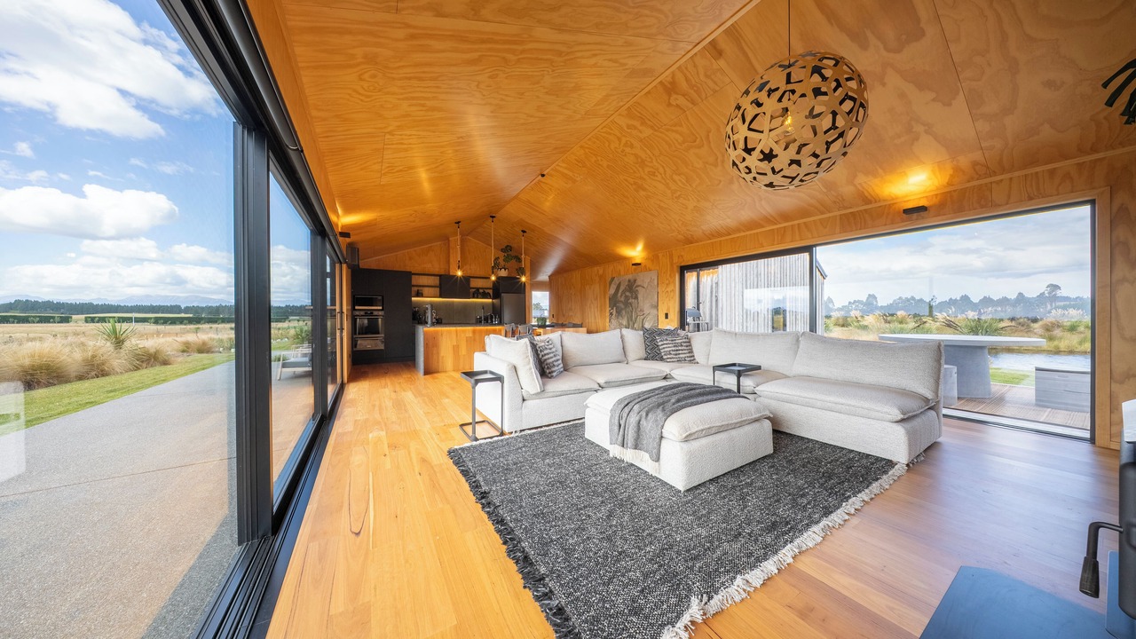 Photo of Livingroom in Te Anau