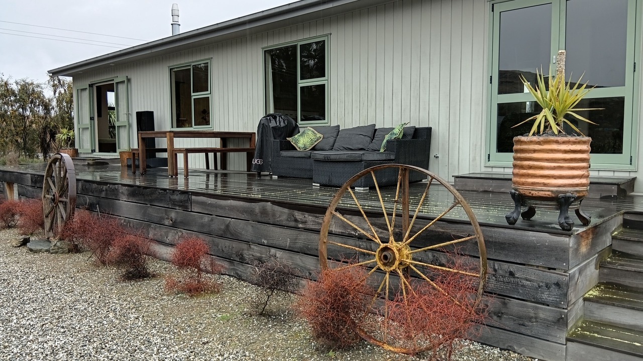 Photo of Outdoor in Lowburn