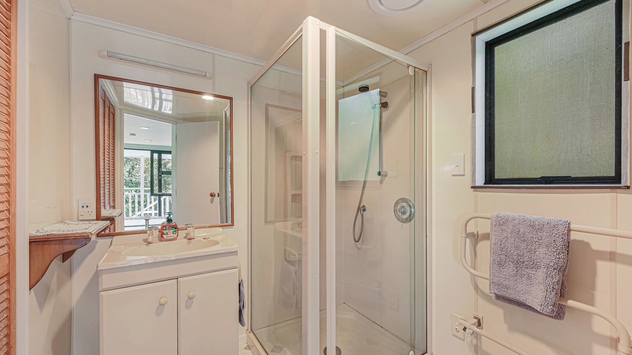 Photo of Bathroom in Moetapu Bay