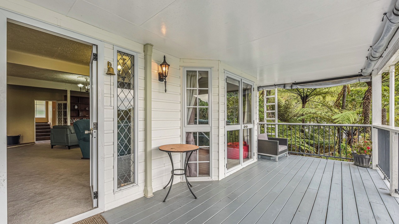 Photo of Patio Balcony in Moetapu Bay