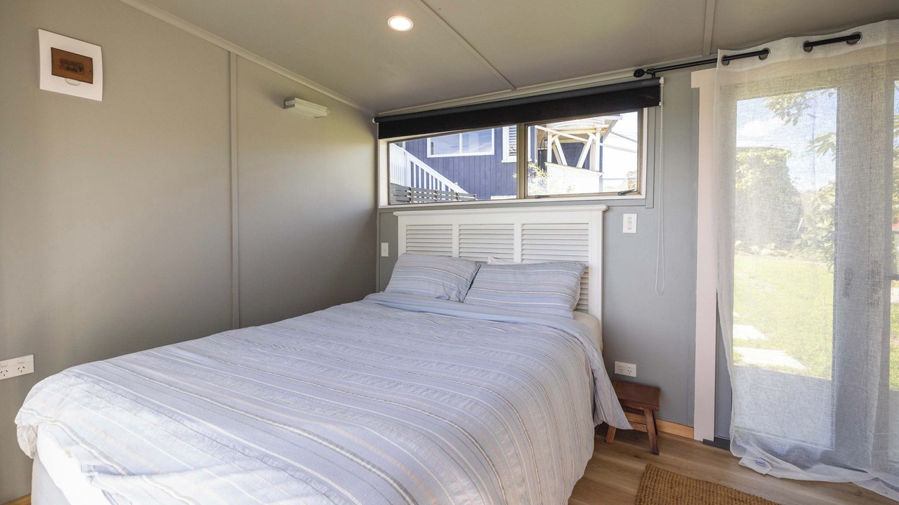 Photo of Bedroom in Surfdale