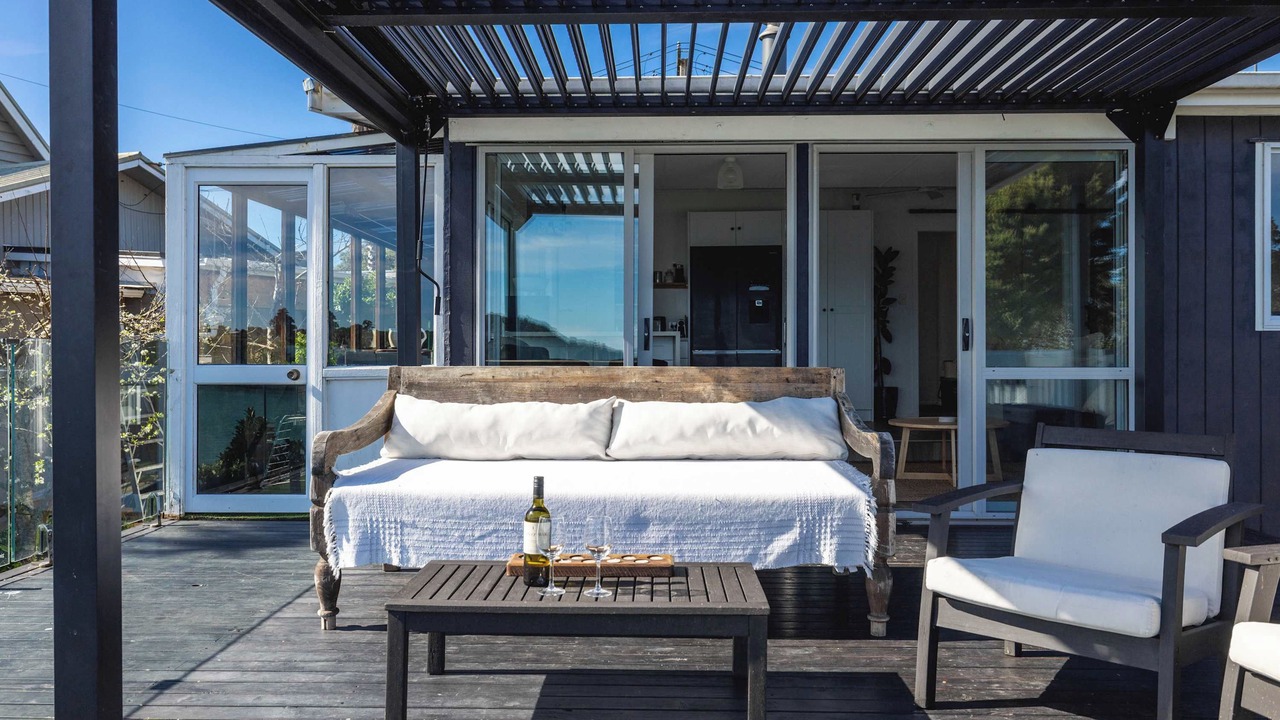 Photo of Patio Balcony in Surfdale