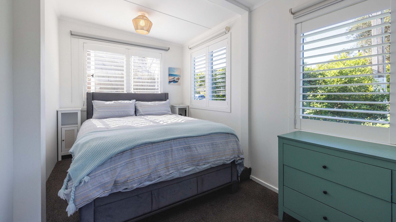 Photo of Bedroom in Surfdale
