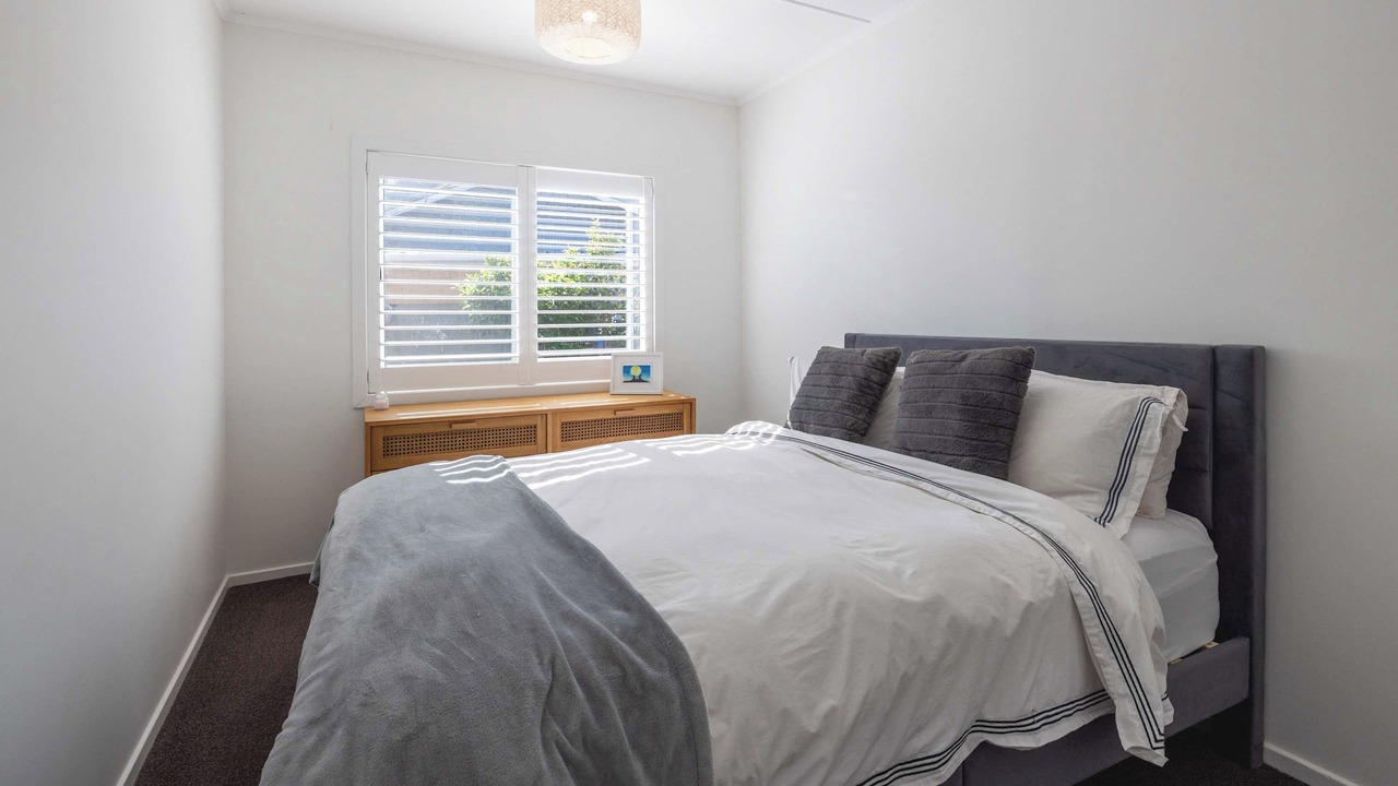 Photo of Bedroom in Surfdale