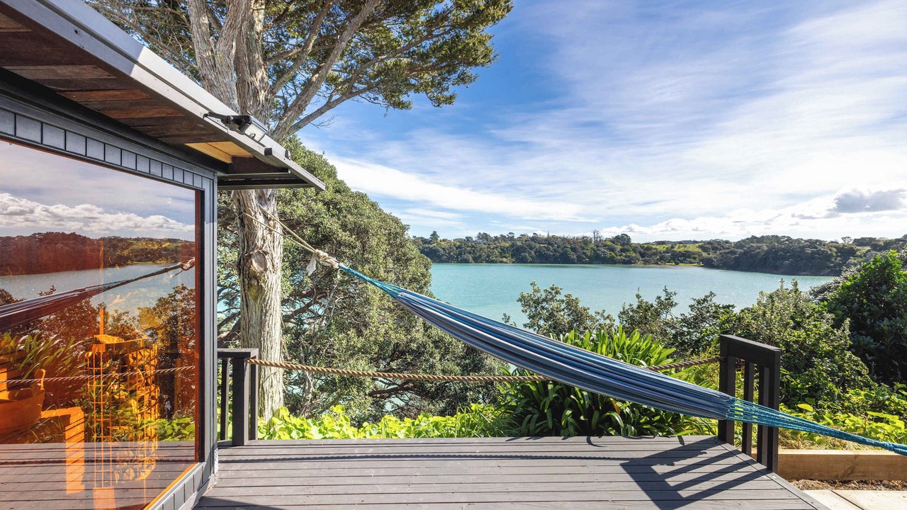 Photo of Patio Balcony in Surfdale