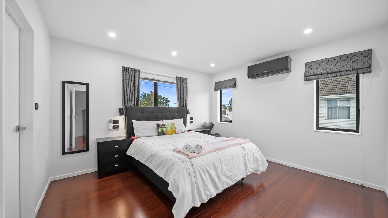 Photo of Bedroom in Avondale