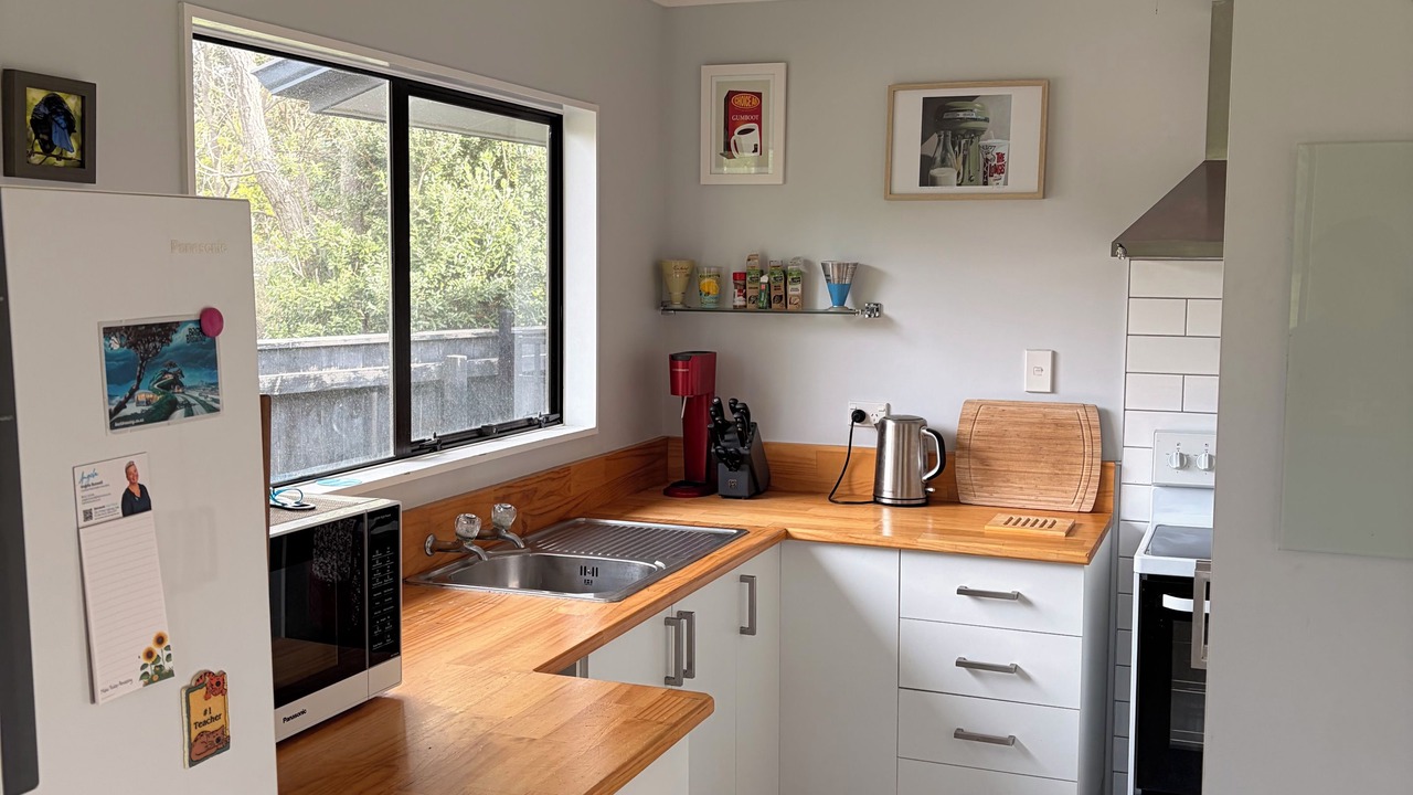 Photo of Kitchen in Waikanae