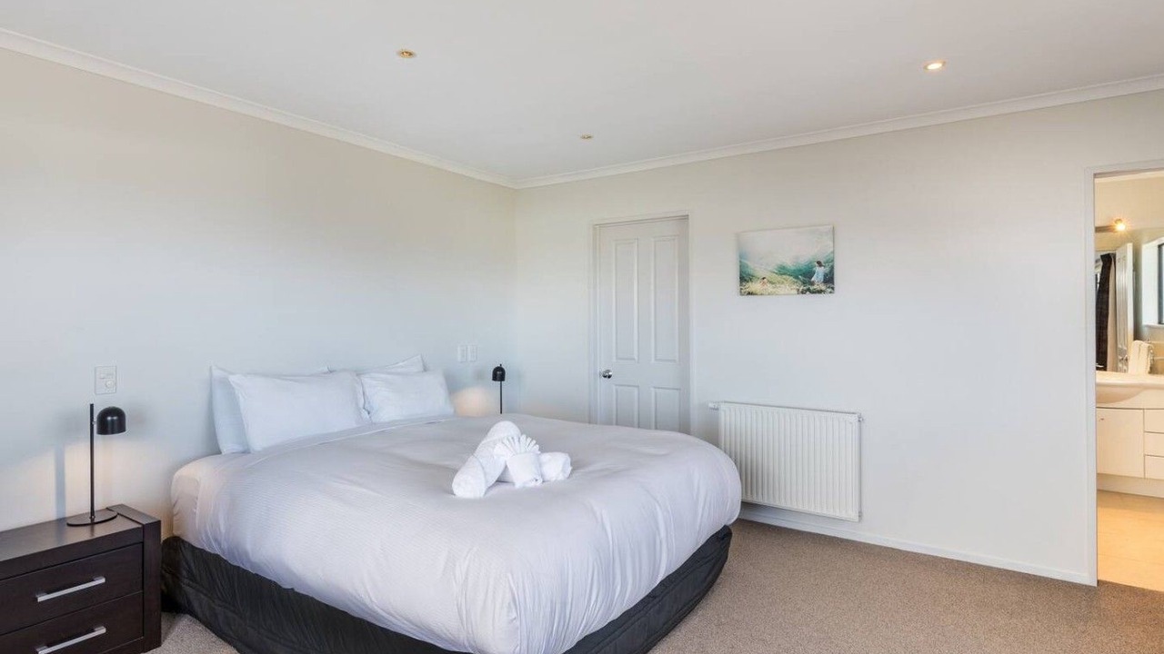 Photo of Bedroom in Rangatira Park