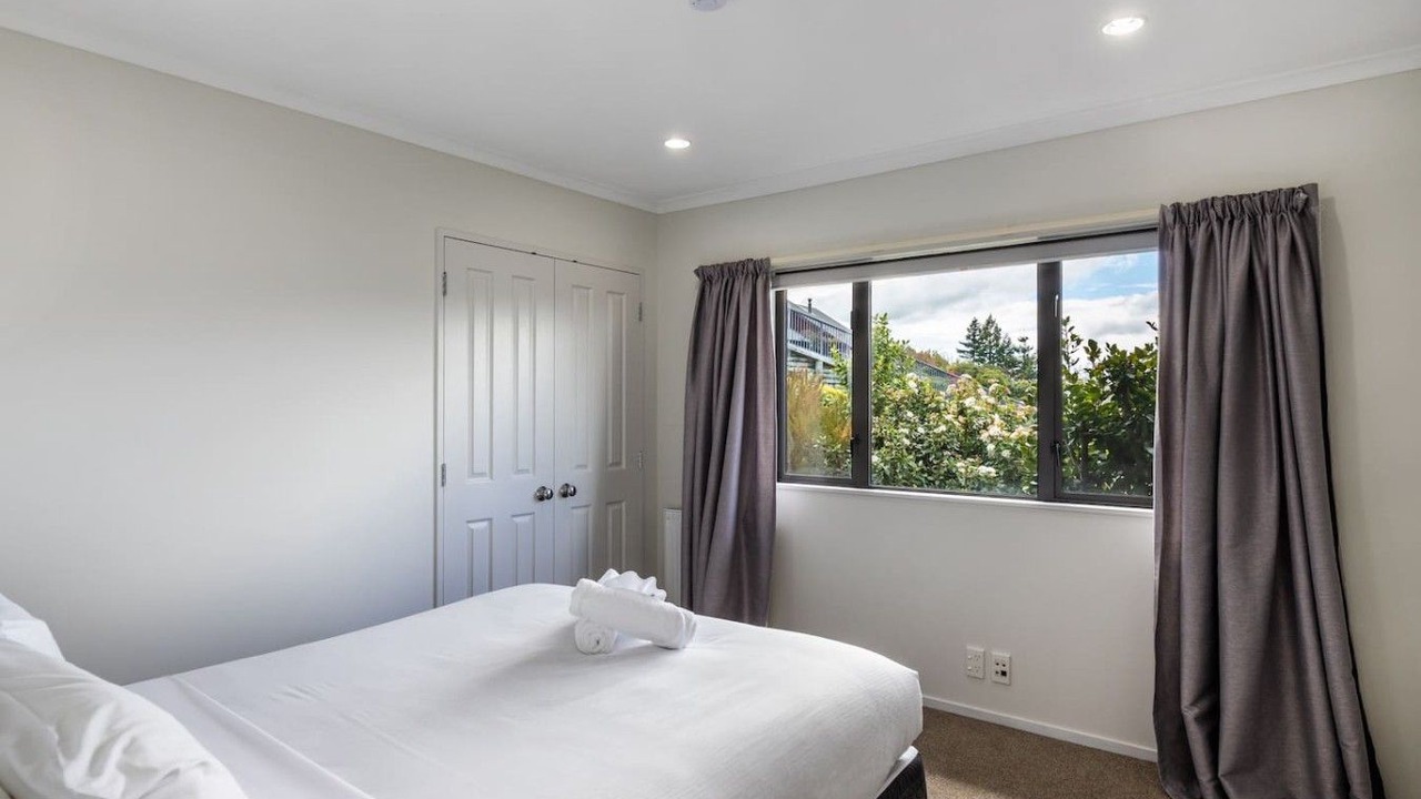 Photo of Bedroom in Rangatira Park