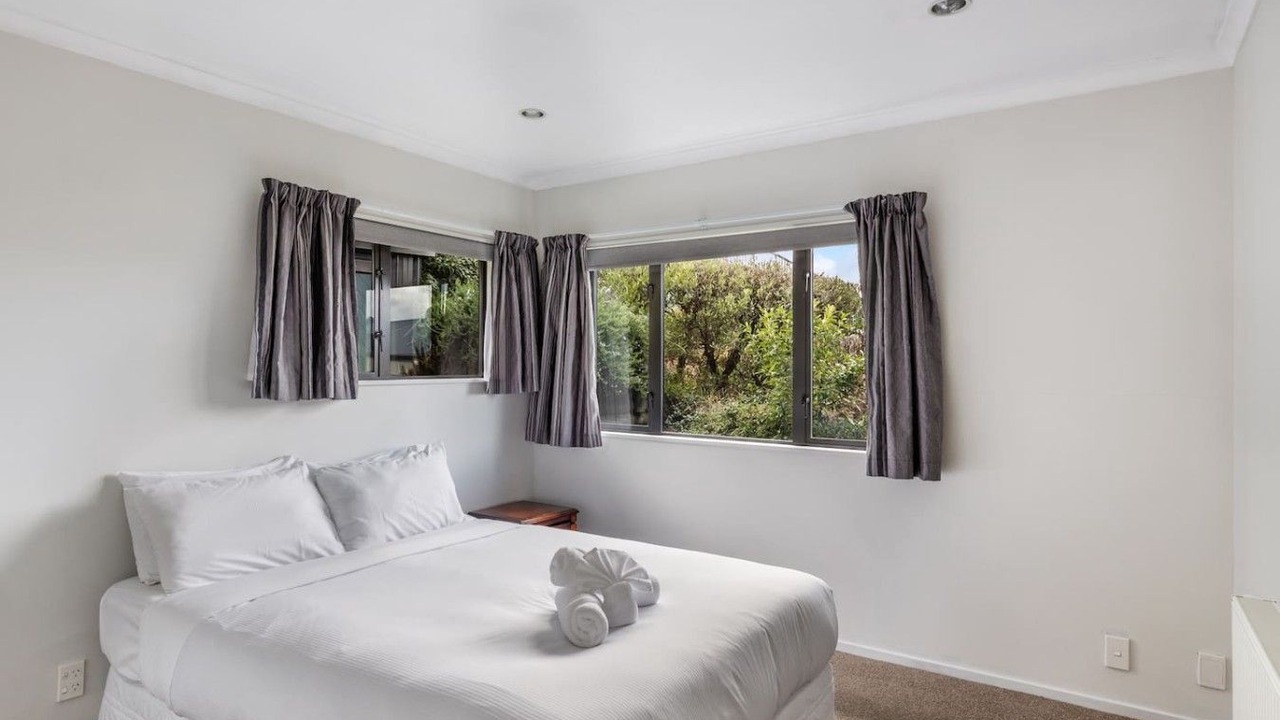 Photo of Bedroom in Rangatira Park