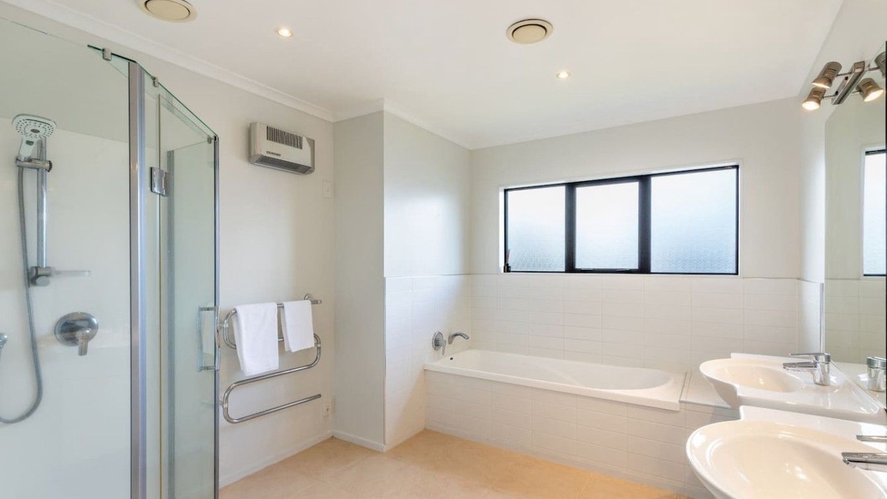 Photo of Bathroom in Rangatira Park