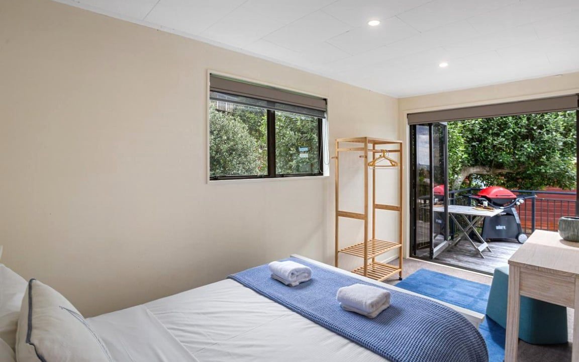 Photo of Bedroom in Onemana