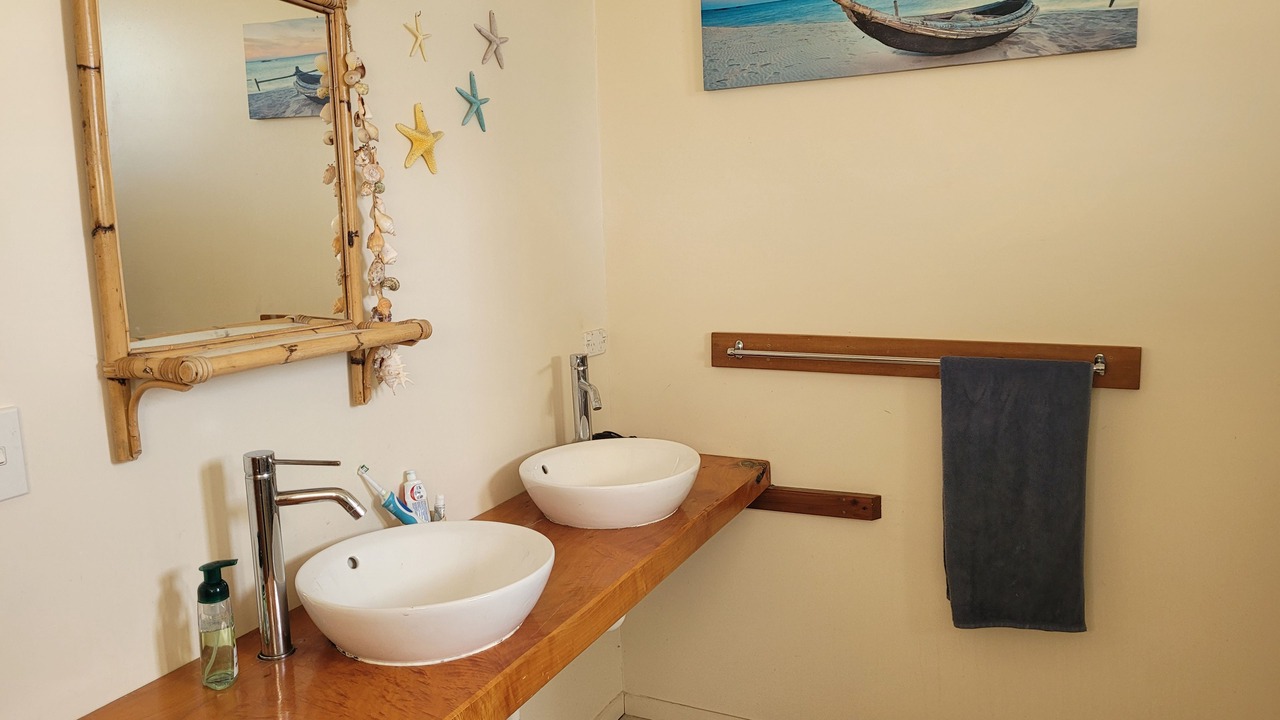Photo of Bathroom in Moeraki