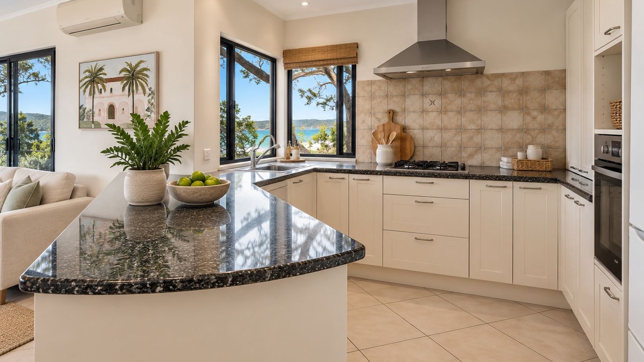 Photo of Kitchen in Oneroa