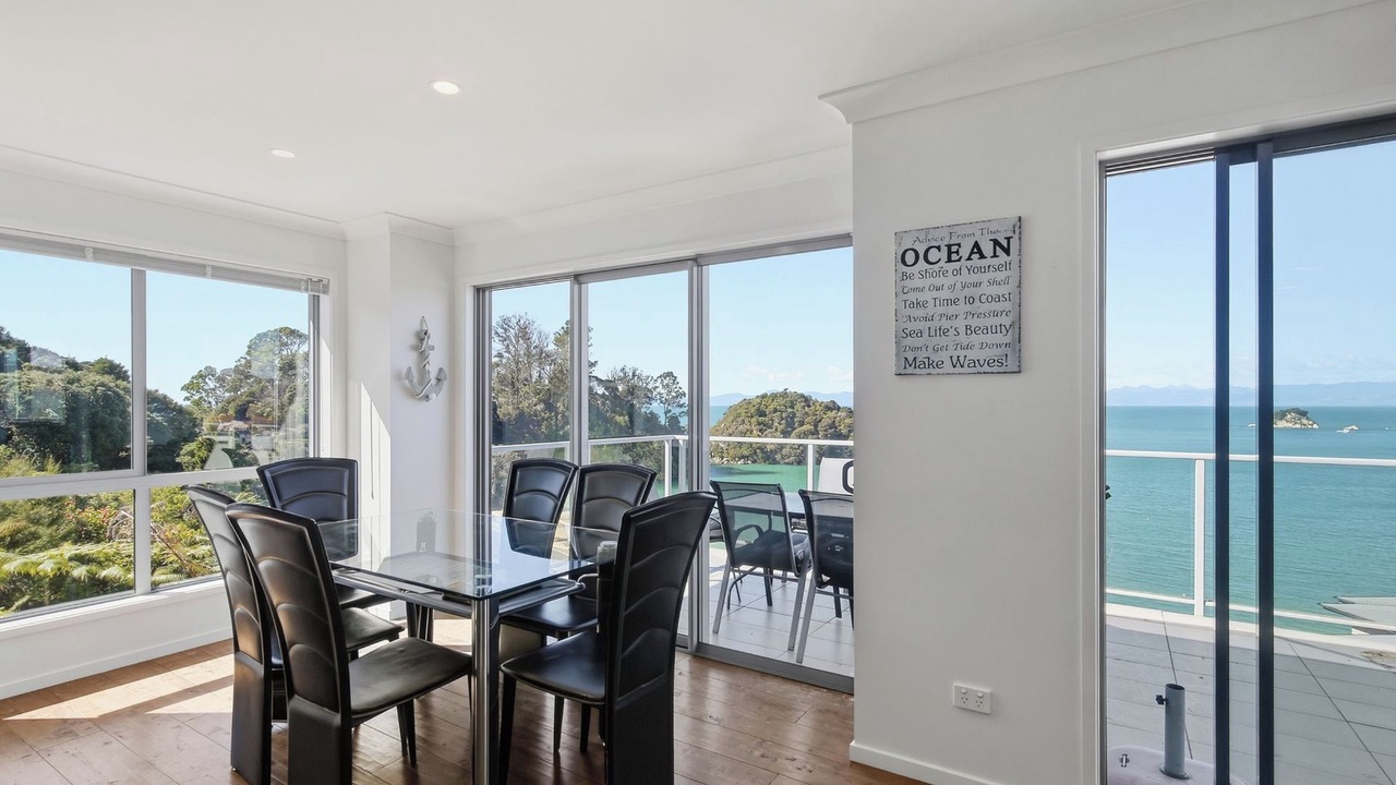 Photo of Others in Ngaio Bay