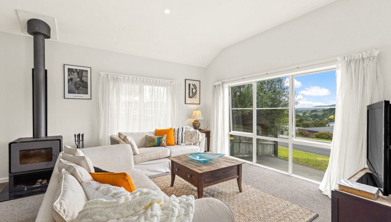 Photo of Livingroom in Warkworth