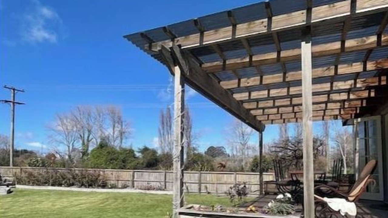 Photo of Patio Balcony in Rotorua District