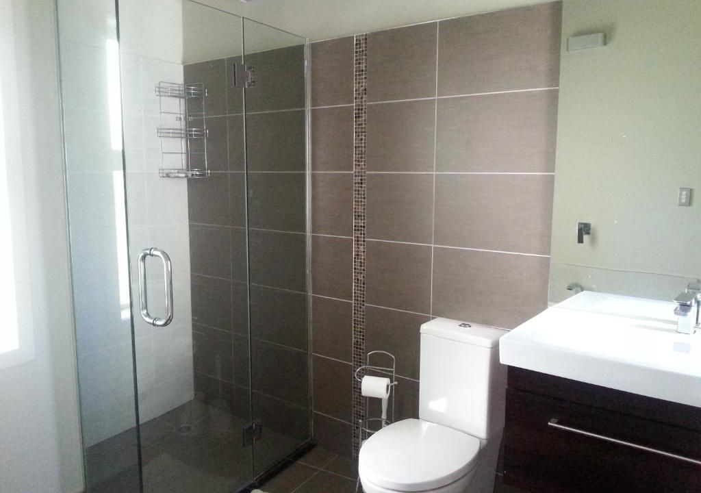 Photo of Bathroom in Newlands