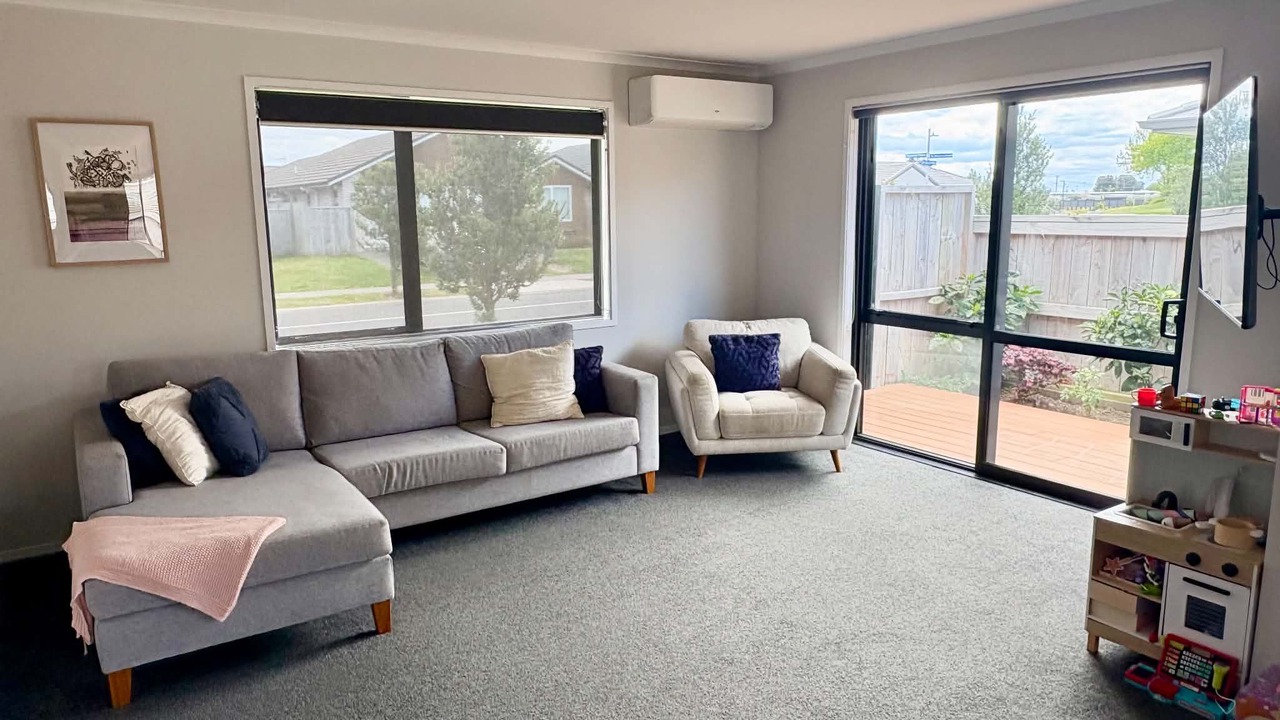 Photo of Livingroom in Papamoa Beach