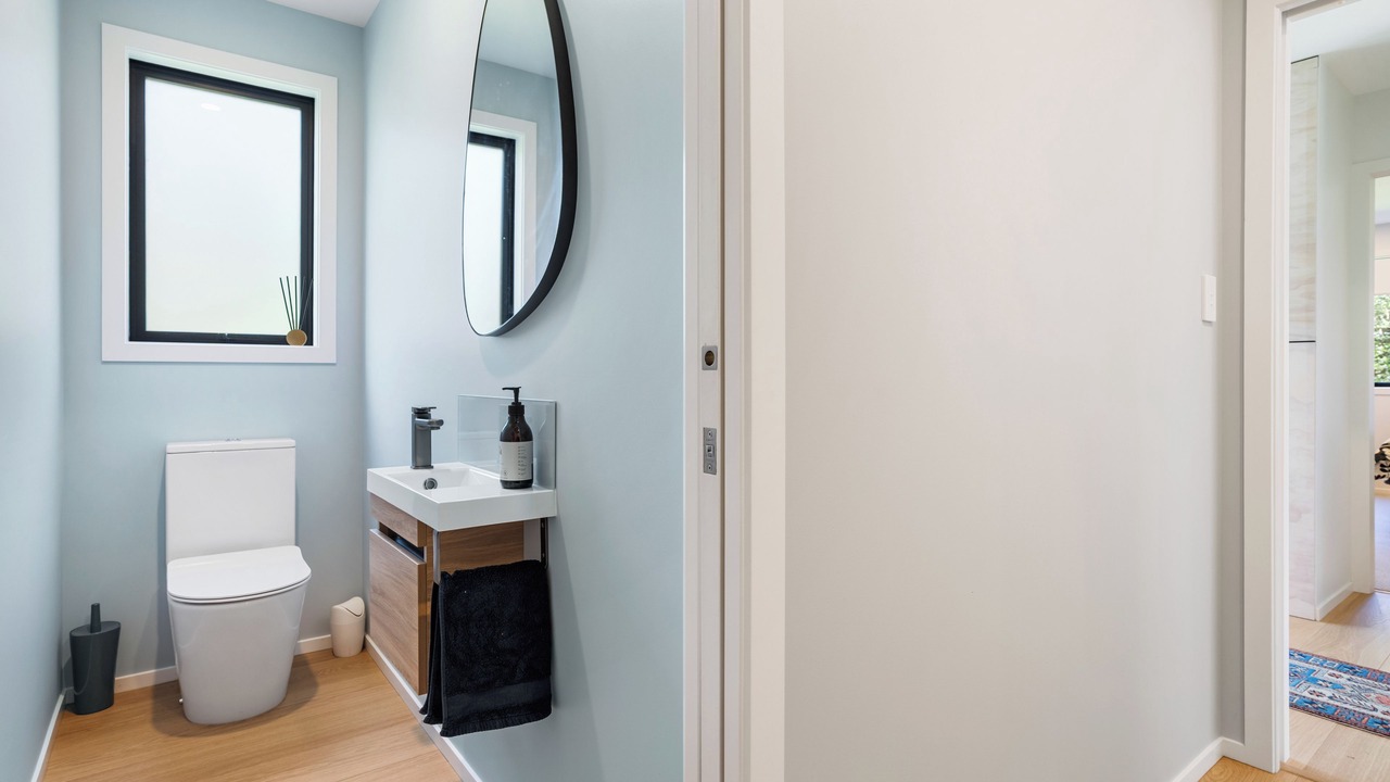 Photo of Bathroom in Cooks Beach