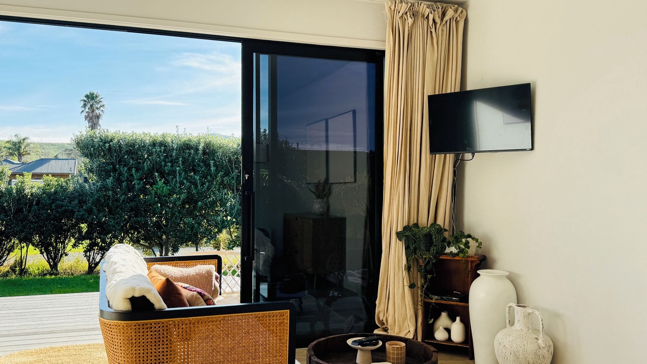 Photo of Livingroom in Gisborne