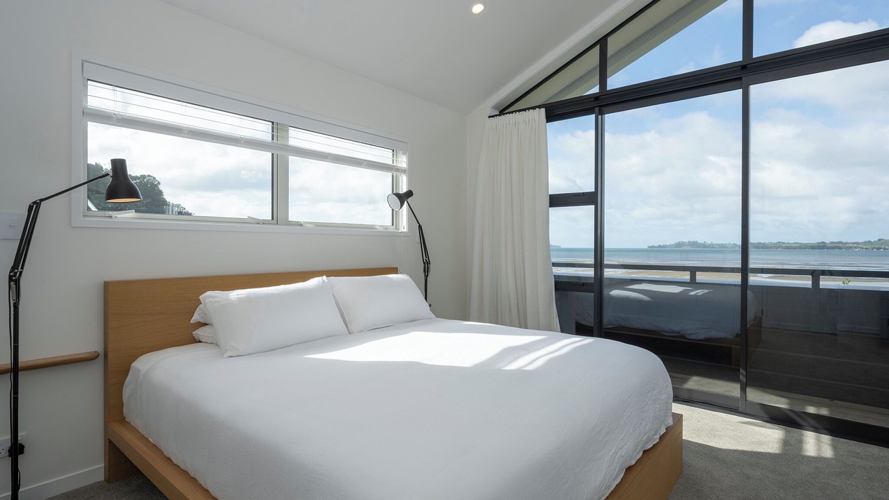 Photo of Bedroom in Snells Beach
