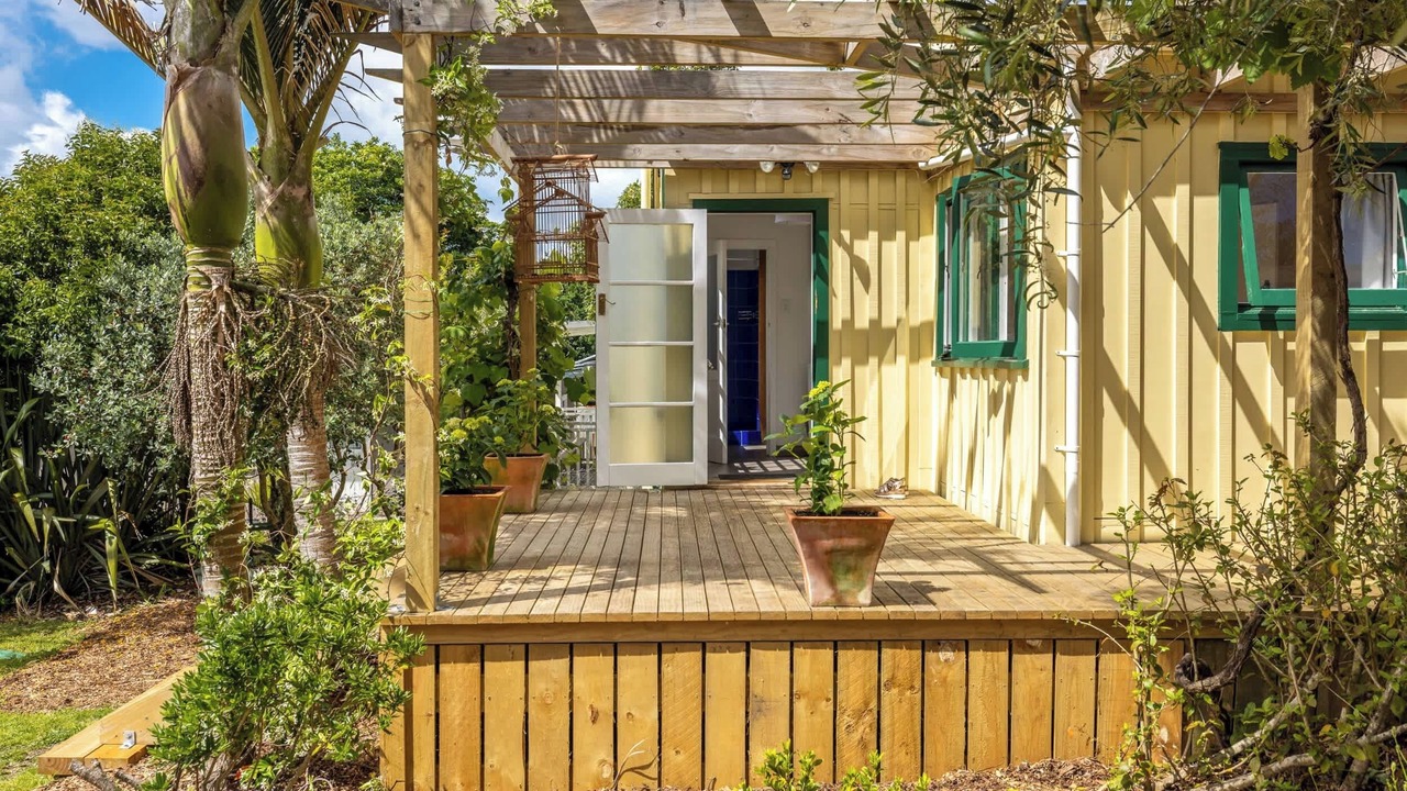 Photo of Patio Balcony in Oneroa
