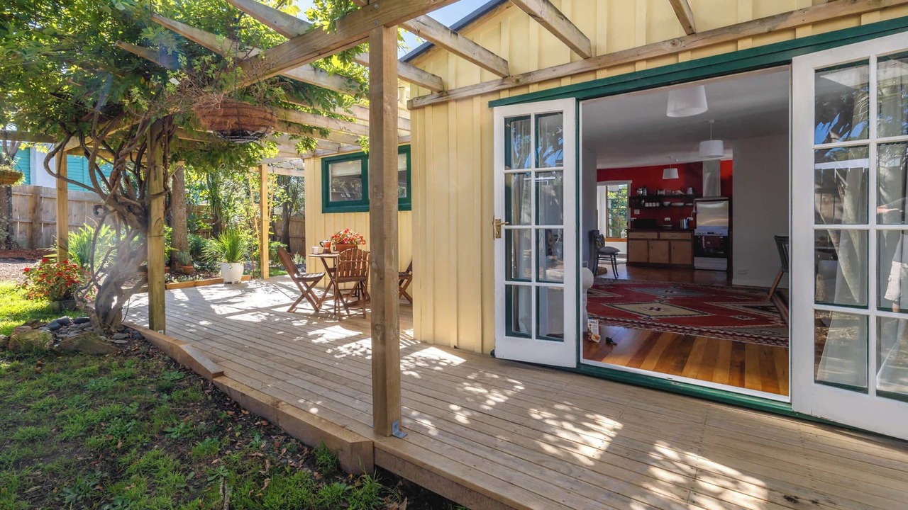 Photo of Patio Balcony in Oneroa