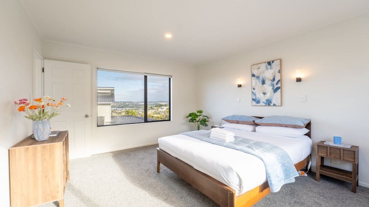 Photo of Bedroom in Orewa