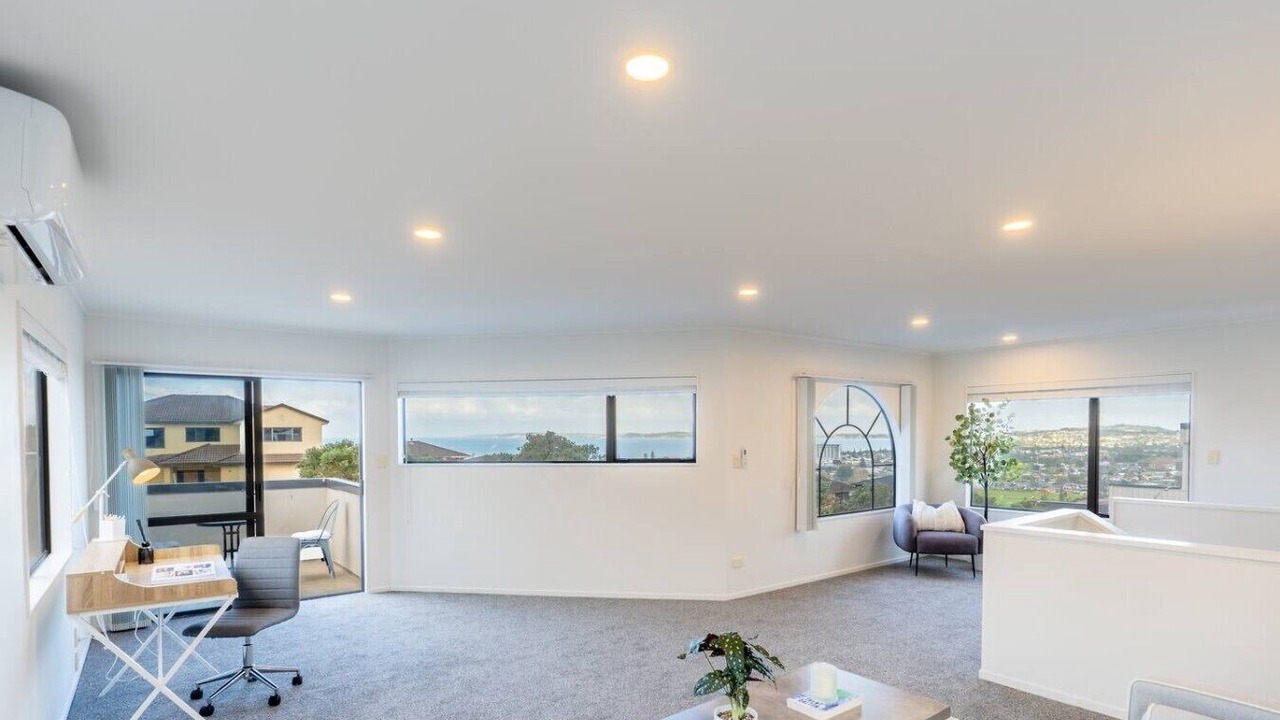 Photo of Livingroom in Orewa